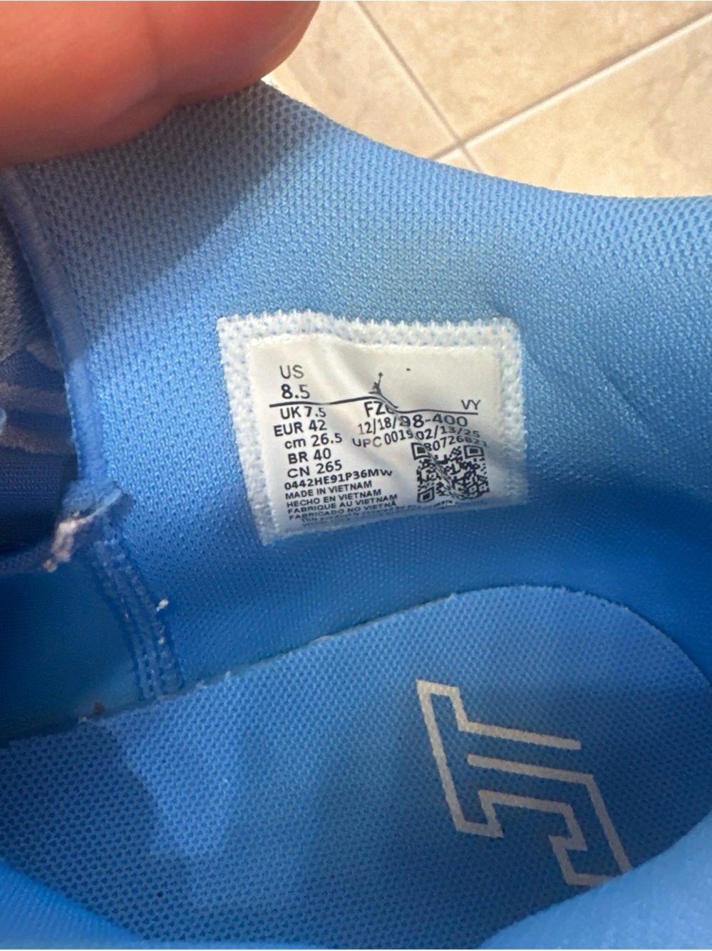 Men's Light Blue Athletic Sneakers with Cushioned Insole